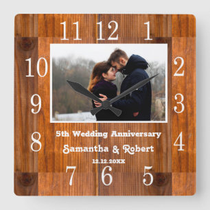 Horloge Carrée Rustic Wood 5 Year Anniversary