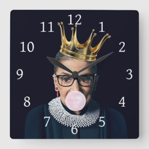 Horloge Carrée Ruth Ginsburg couronne d'or soufflage de la gomme