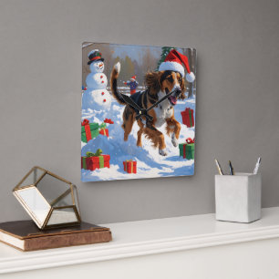 Horloge Carrée Scène de neige festive de Noël avec un lévrier afg