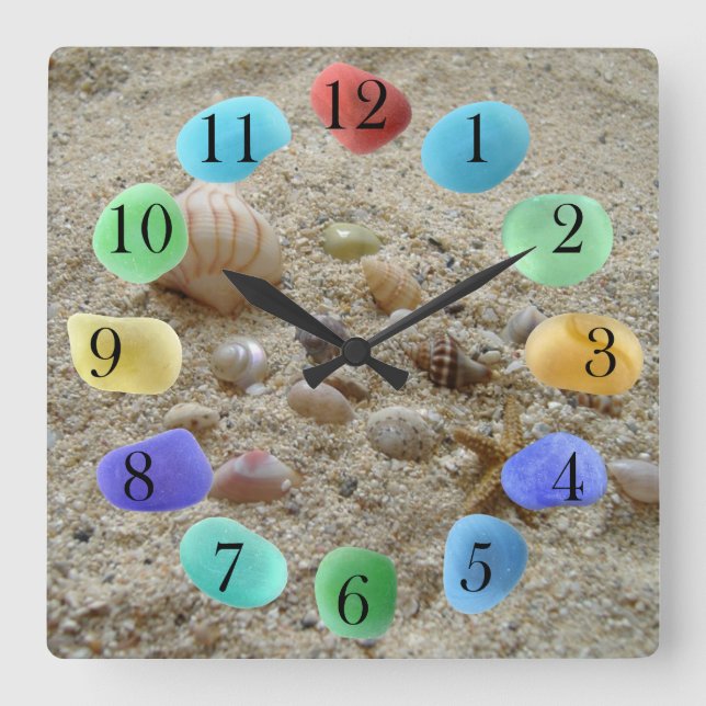 Horloge Carrée Seashells on Beach Sand (Recto)