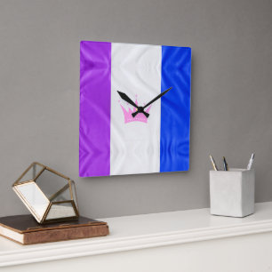 Horloge Carrée SlipperyJoe glisser le drapeau de fierté violet bl