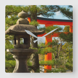 Horloge Carrée Stone Lantern and Torii Gate