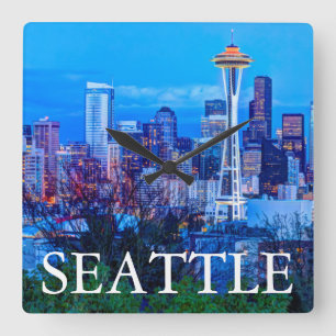 Horloge Carrée Super Moon se lève près de Seattle
