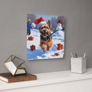Horloge Carrée Terrier tibétain coule dans la neige avec Casquett