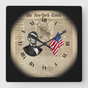Horloge Carrée Time Travel~Abe Lincoln~American Flag~NY Times~ 