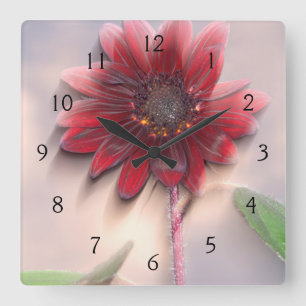 Horloge Carrée Tournesol hybride soufflant dans le vent