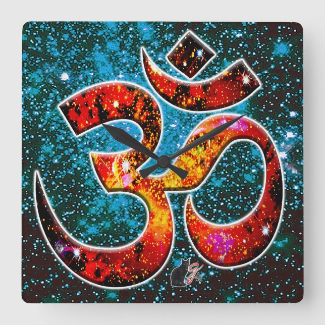 Horloge Carrée Universal OM Hum (Recto)