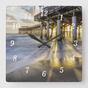 Horloge Carrée Vagues Douces À Cocoa Pier