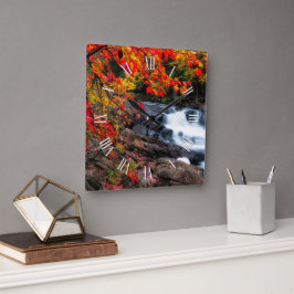 Horloge Carrée Vue des chutes et des chutes d'automne