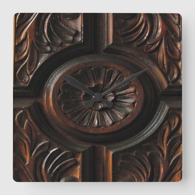Horloge Carrée Wooden Carving Clock (Recto)