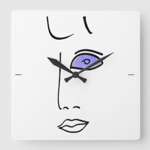 Horloge Carrée Yeux de verre de bière.