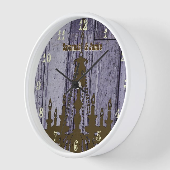 Horloge Chandelier Vieux Rustique Violet Bois Personnalisé (Angle)