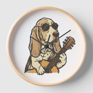 Horloge Chien Beagle Hippy Guitare Lunettes de soleil Bohè