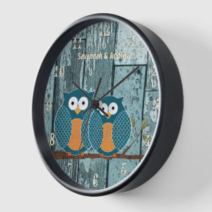Horloge Chouettes Inséparables en bois d'Aqua Rustique per