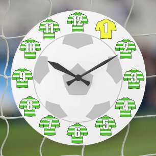 Horloge de football - avec des maillots à rayures 
