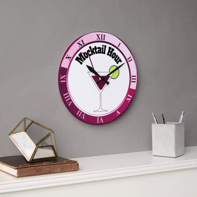 Horloge de la barre de l'heure du cocktail rose et (Bureau)