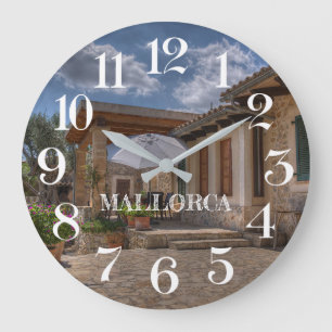 horloge de paroi maison de campagne en Majorque