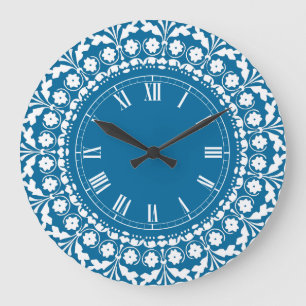 Horloge élégante bleue et blanche de cuisine