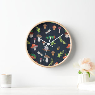 Horloge Eric Carle Motif Bugs et Champignons