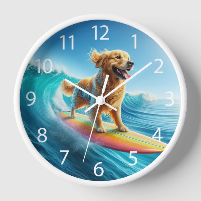 Horloge Golden Retriever de surf lunaire (Recto)