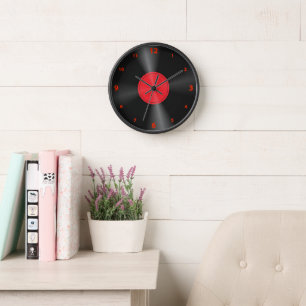 Horloge grande rouge et noire, album de disques, r