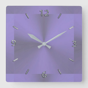 Horloge métallique violette lavande