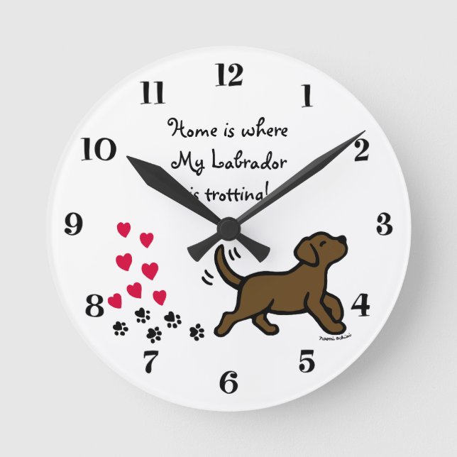 Horloge mignonne de trot de Labrador de chocolat (Recto)