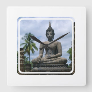 Horloge murale de statue de Bouddha