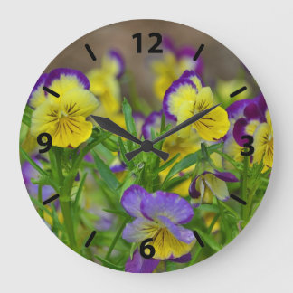 Horloge murale de Viola