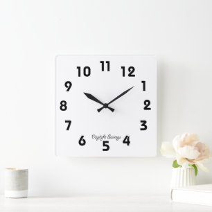 Horloge murale d'économies d'été