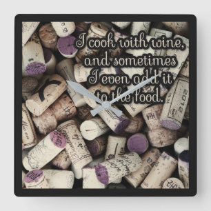 Horloge murale des cachets de vin