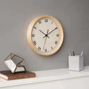 Horloge murale en crème vintage