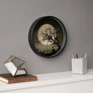 Horloge murale gothique de corbeau d'Halloween som