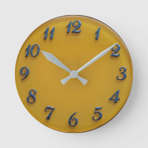 Horloge murale inspirée de l'ancien verre jaune de