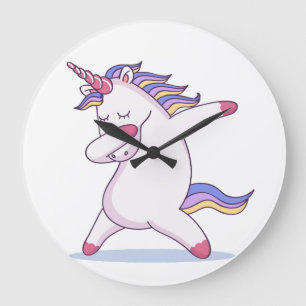 Horloge murale tamponnante de licorne