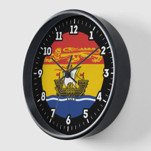 Horloge Numéro graphique du drapeau du Nouveau-Brunswick