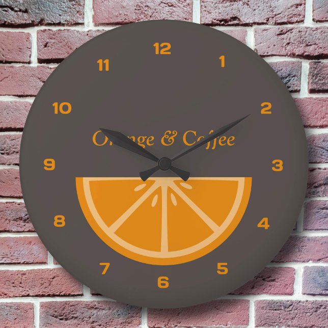 Horloge orange demi-tranche avec nombres (Orange Half-Slice Clock with Numbers)