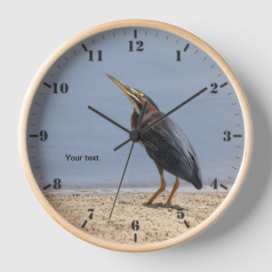 Horloge Personnaliser le héron vert au lac