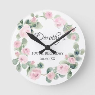 Horloge Ronde 100e anniversaire Rose rose Floral Eucalyptus cour