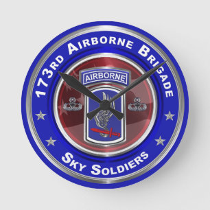 Horloge Ronde 173e brigade aéroportée des soldats du ciel