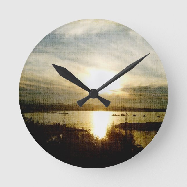 Horloge Ronde À l'aube du soleil (Recto)