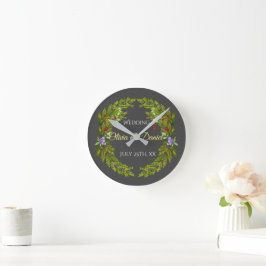 Horloge Ronde Baies et champignons de la forêt d'aquarelle guerr