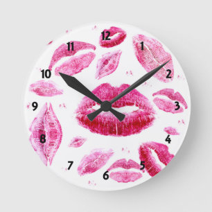 Horloge Ronde Baisers partout (blanc)