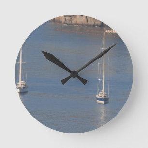 Horloge Ronde Bateaux au repos à Sorrente Italie