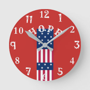 Horloge Ronde Beautiful Red Blue White Star Time for Hope USA