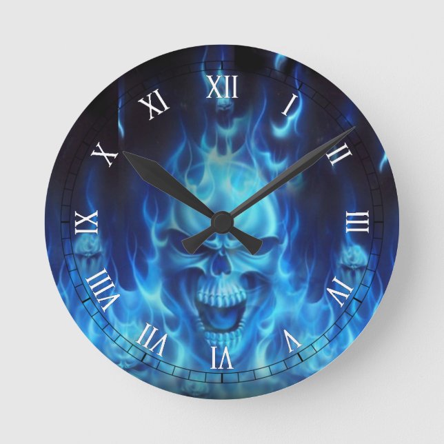 Horloge Ronde bleu skull head flames (Recto)