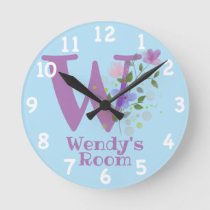 Horloge Ronde Cadran dans un motif floral avec nom et initiale