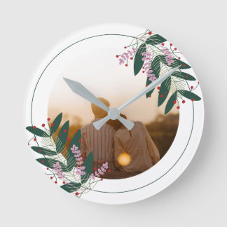 Horloge Ronde Cadran rond Couronne florale Couple romantique