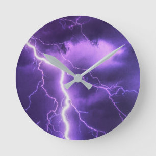 Horloge Ronde ciel magnifique, tonnerre