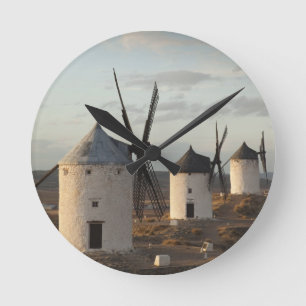 Horloge Ronde Consuegra, antiques moulins à vent de La Mancha